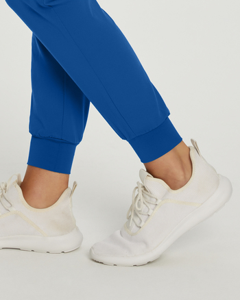 Photo of 327 Details 4